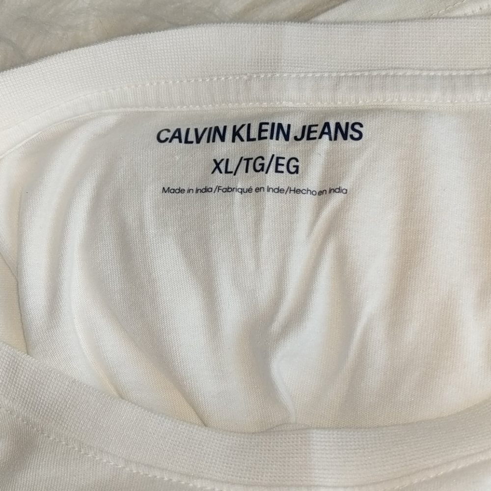 CK crop top - Picture 3 of 3